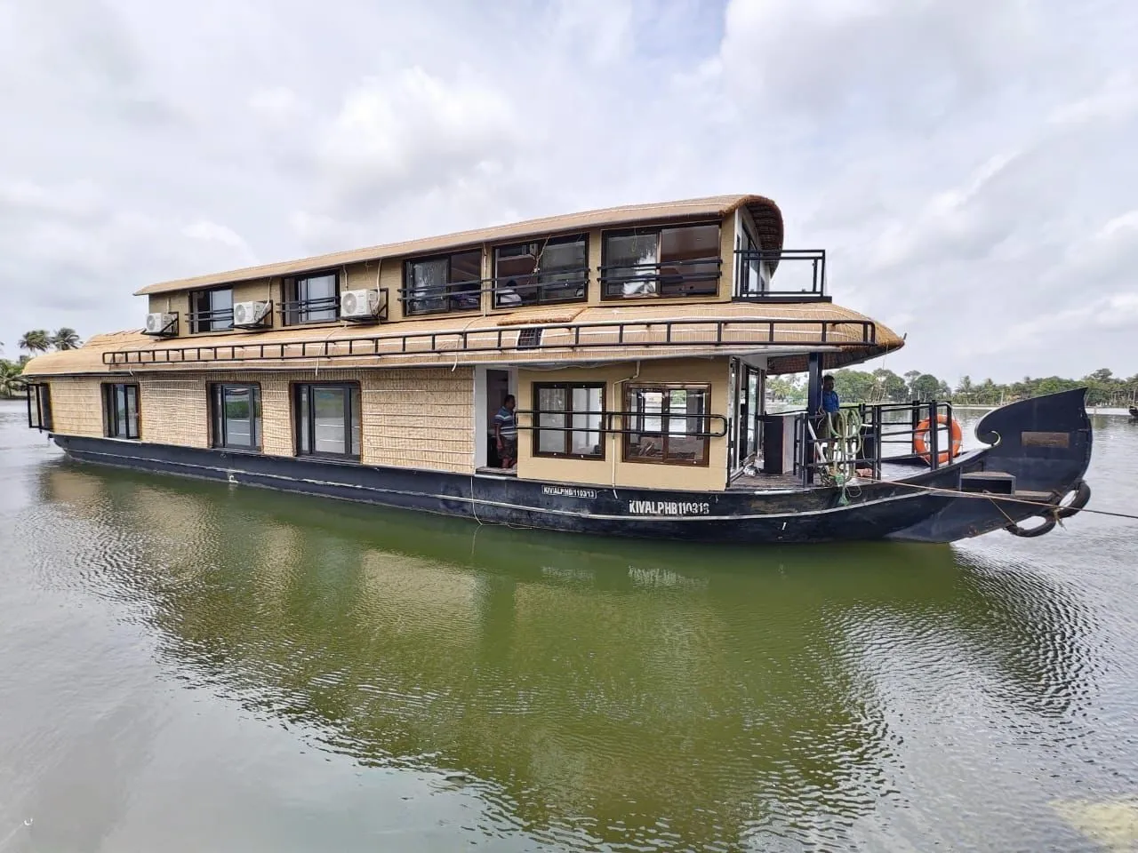 3 Bedroom Alleppey Houseboat